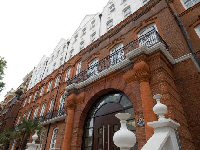 Fil Franck Tours - Hotels in London - Nh Kensington